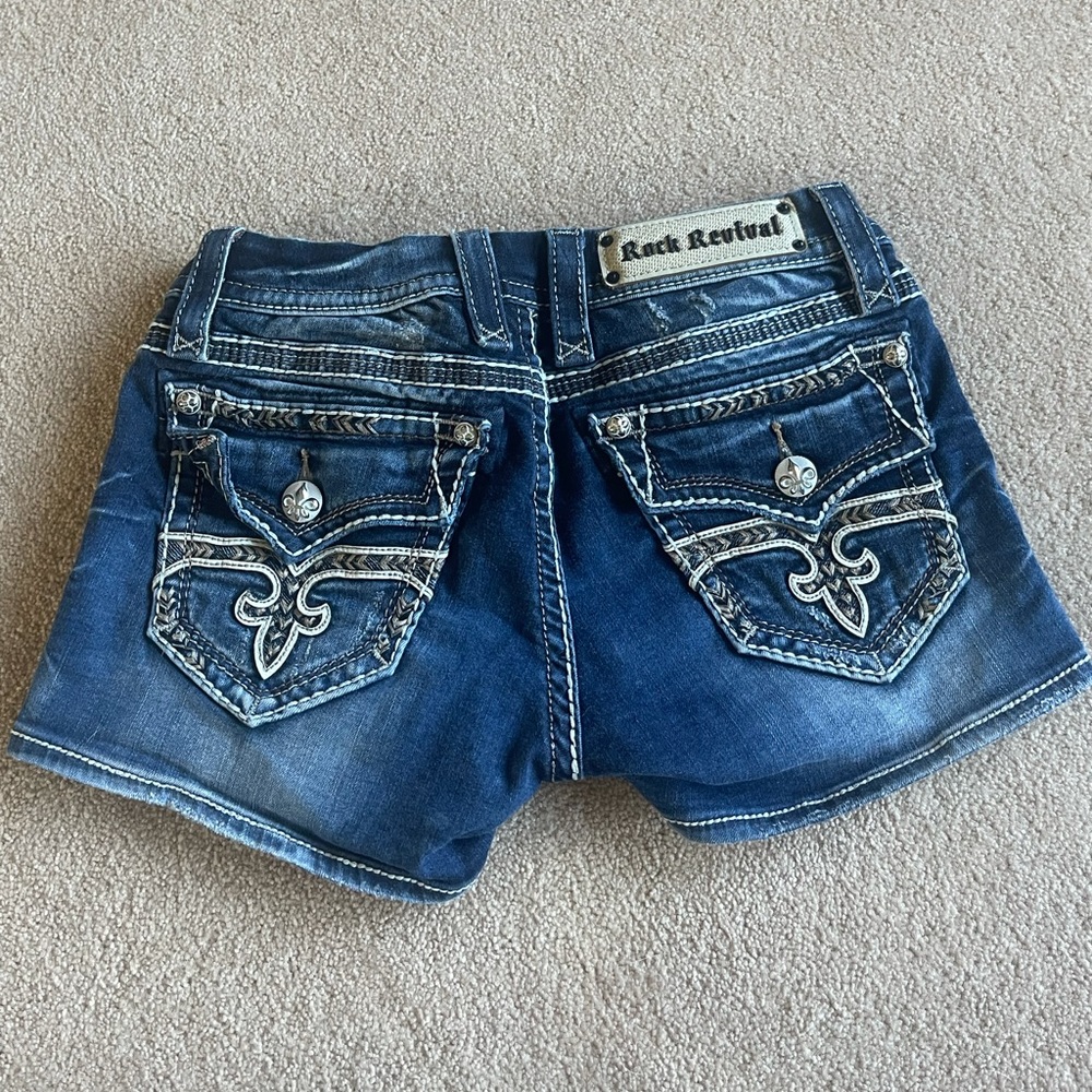 Rock Revival Short